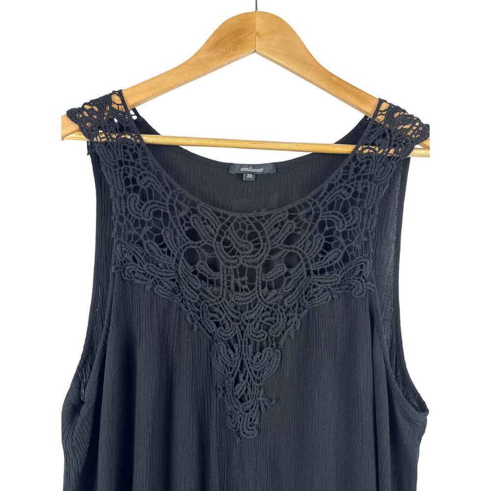 Women’s Ambiance Size 3XL Embroidered Black Tank.
